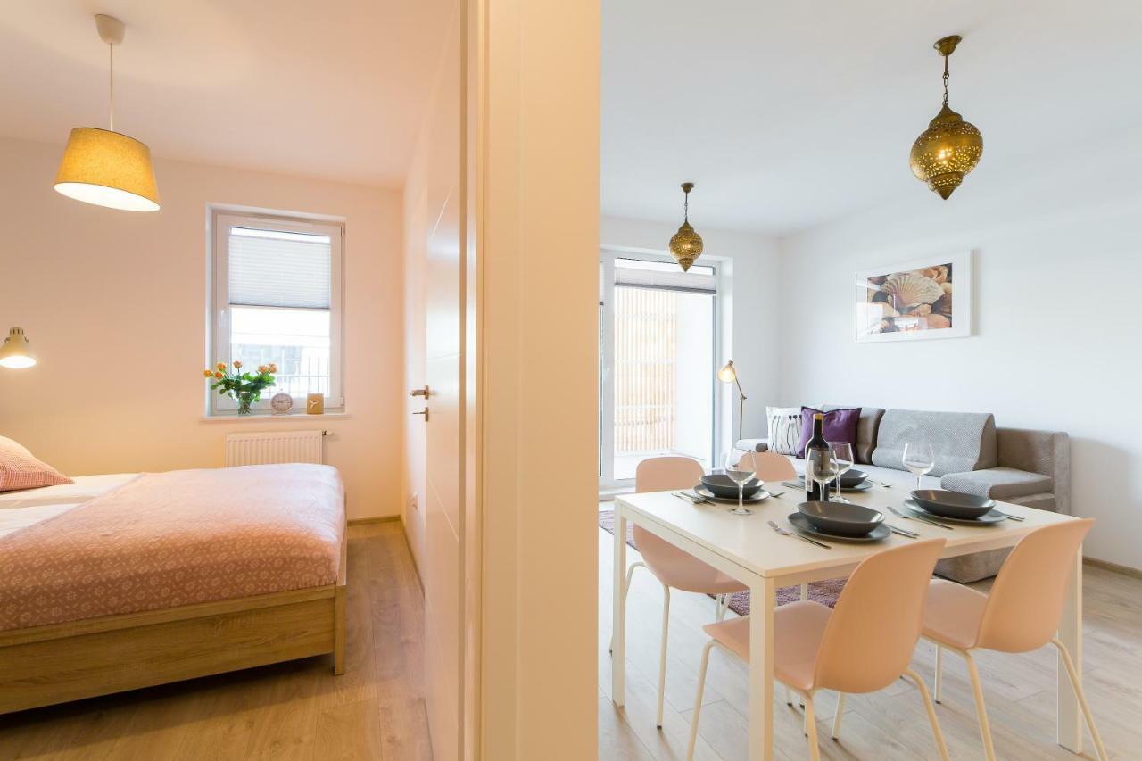 Apartament Rose Kolobrzeg Exterior photo