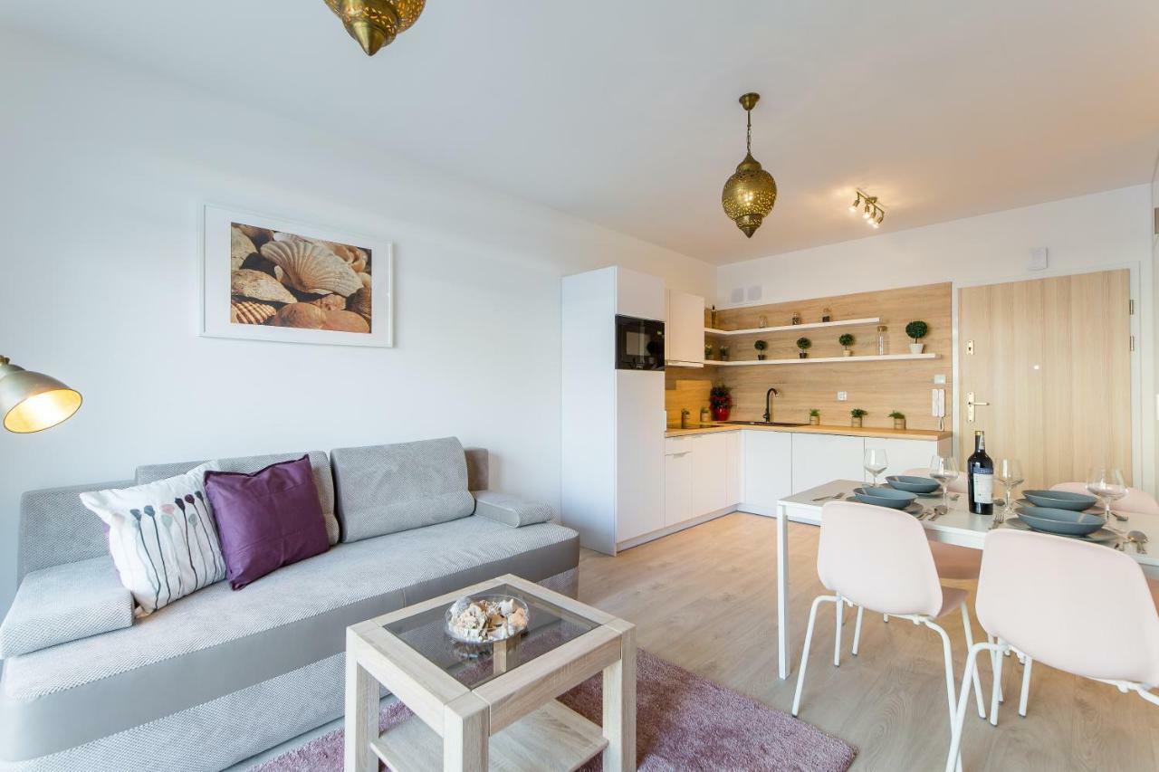 Apartament Rose Kolobrzeg Exterior photo